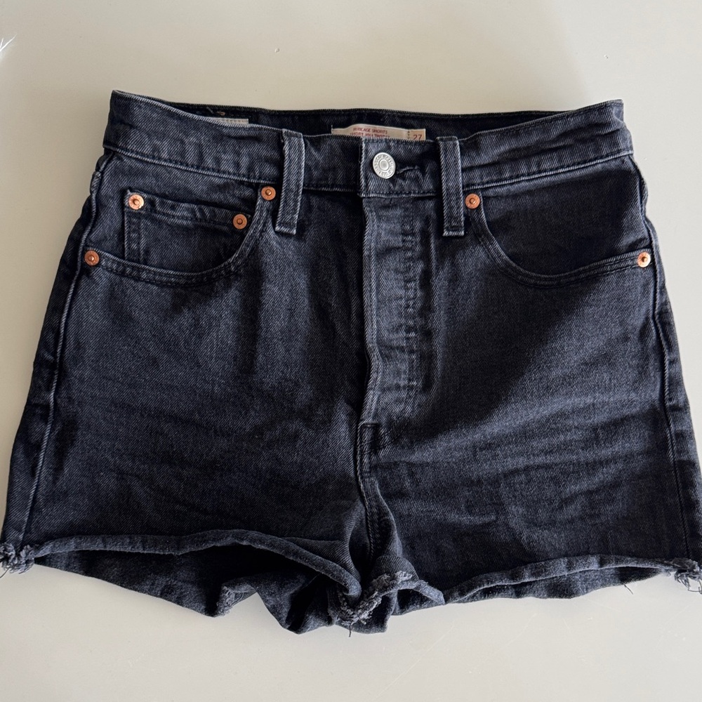 Levi's Ribcage Shorts